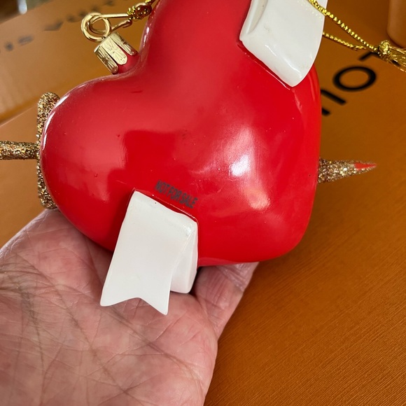 Louis Vuitton Christmas ornament - Picture 9 of 9